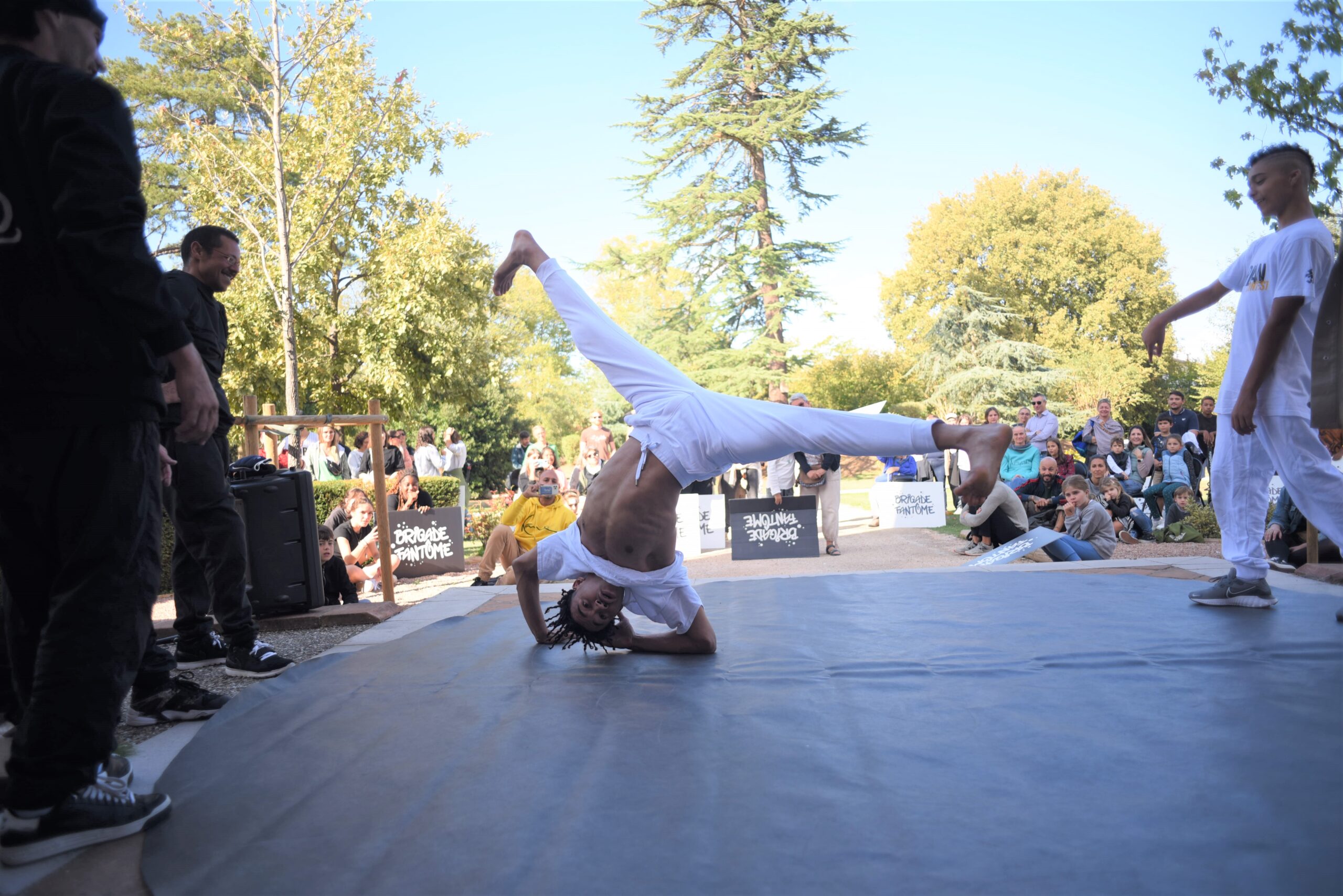 lrc_-_battle_hip-hop_c_candice_lau.jpg lrc_-_battle_hip-hop_c_candice_lau.jpg