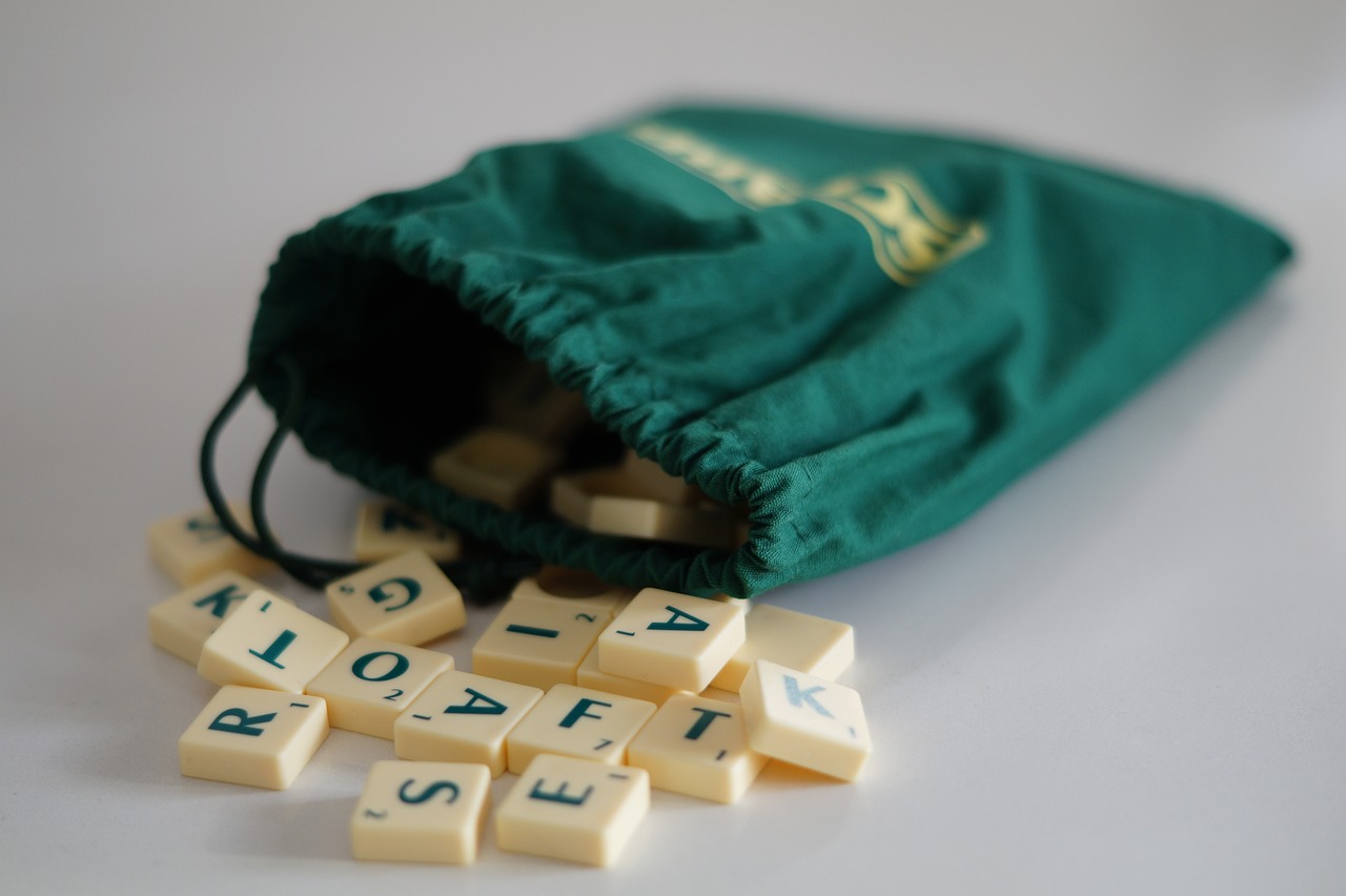scrabble-tiles-5981980_1280