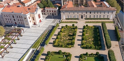 Jardin de l'éveche à la française Castres